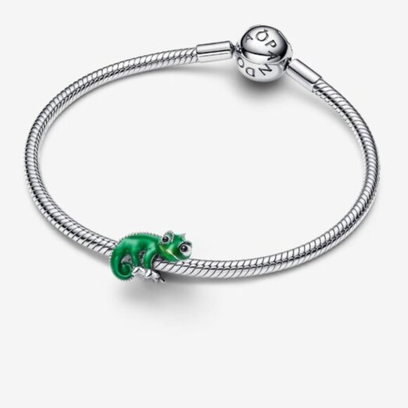 Pandora Disney Tangled Pascal Colour-changing Charm - Picture 3 of 5
